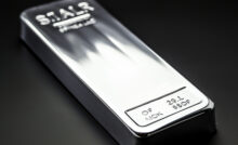 Trading con Plata. Un lingote de plata.