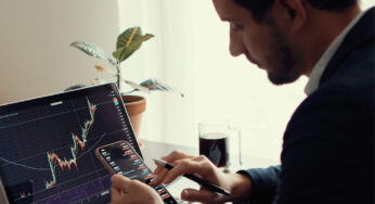 Que signifie transactions au comptant ?